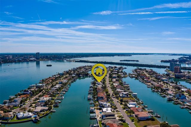 207 MIDWAY ISLAND, Clearwater Beach, FL 33767