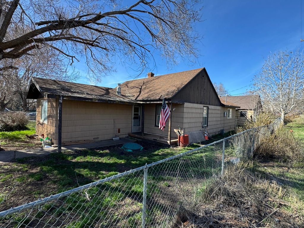 3444 Chelsea Street, Klamath Falls, OR 97601