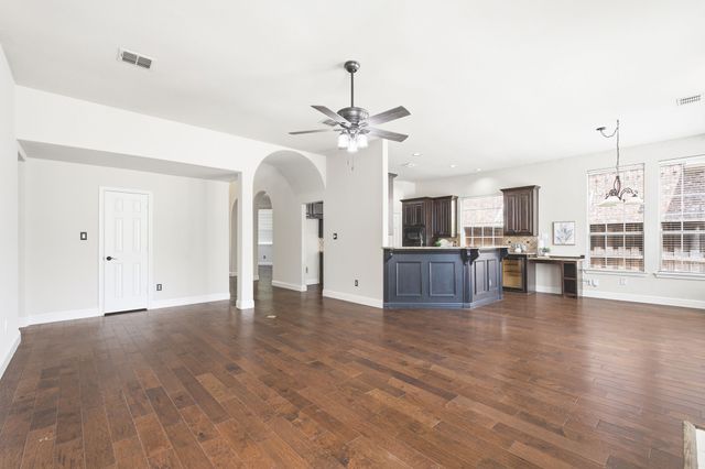1511 Hunters Creek Drive, Mckinney, TX 75072