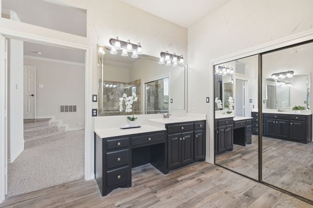 1511 Hunters Creek Drive, Mckinney, TX 75072