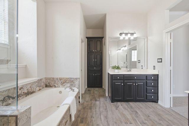 1511 Hunters Creek Drive, Mckinney, TX 75072
