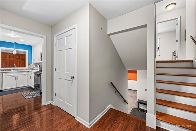 26W380 Blair Street, Winfield, IL 60190