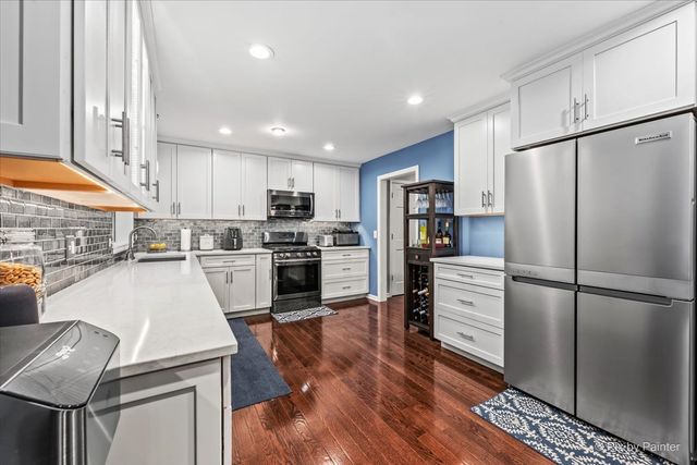 26W380 Blair Street, Winfield, IL 60190
