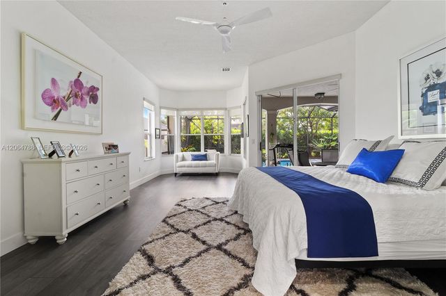 1046 SW 159th Way, Pembroke Pines, FL 33027