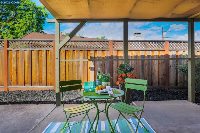 146 Lorenzo Dr, Pleasant Hill, CA 94523