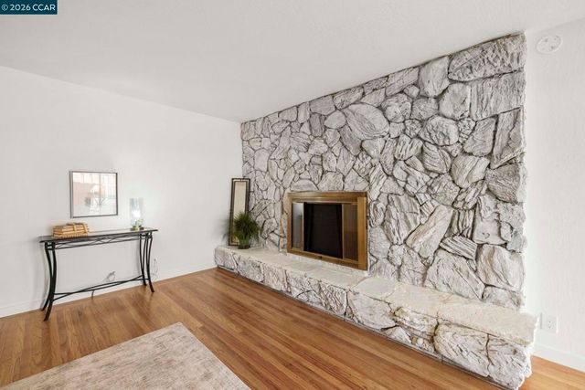 146 Lorenzo Dr, Pleasant Hill, CA 94523