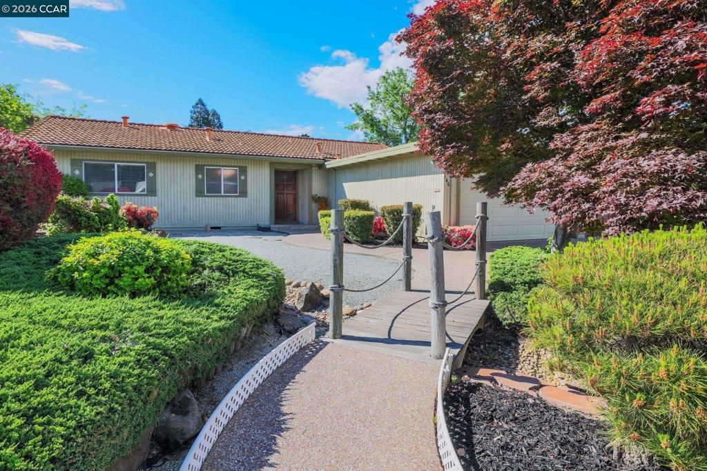146 Lorenzo Dr, Pleasant Hill, CA 94523