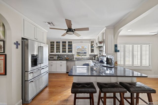 107 Bryker, Terrell Hills, TX 78209