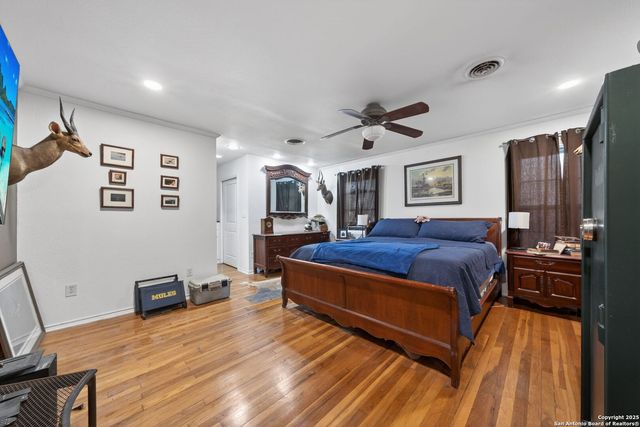 107 Bryker, Terrell Hills, TX 78209