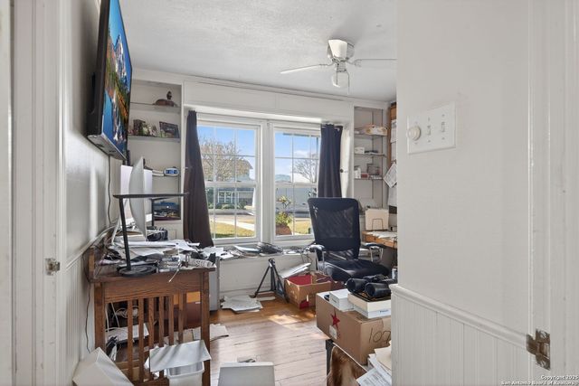 107 Bryker, Terrell Hills, TX 78209