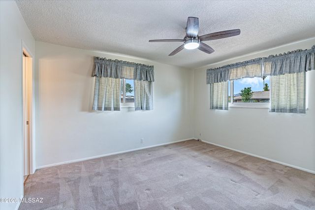 5972 E Hampton Street, Tucson, AZ 85712