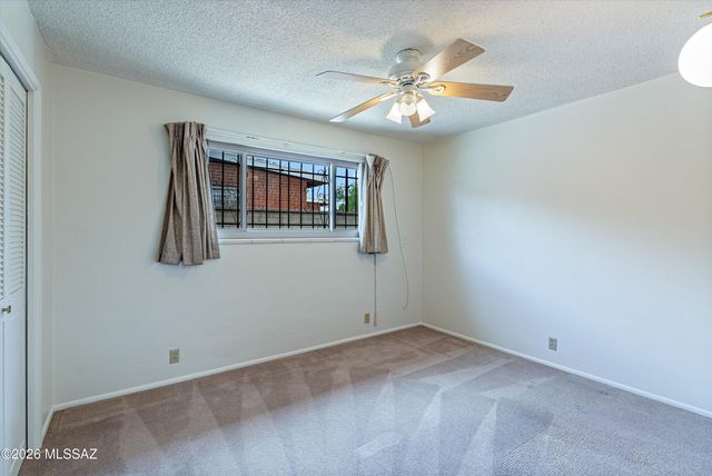 5972 E Hampton Street, Tucson, AZ 85712