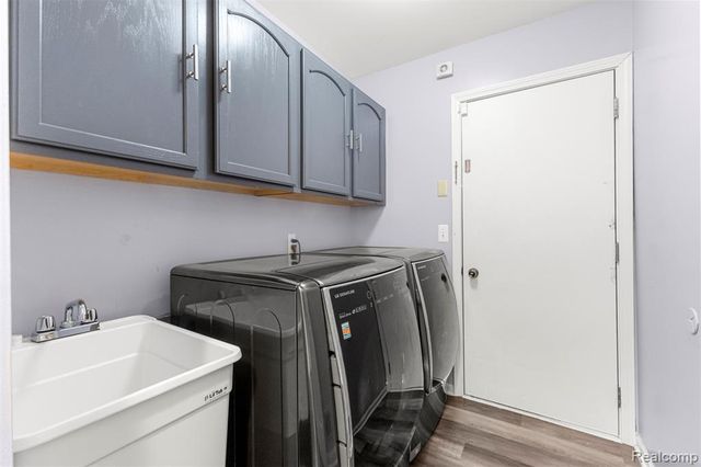 6950 Anna Drive, Van Buren, MI 48111