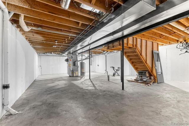 6950 Anna Drive, Van Buren, MI 48111