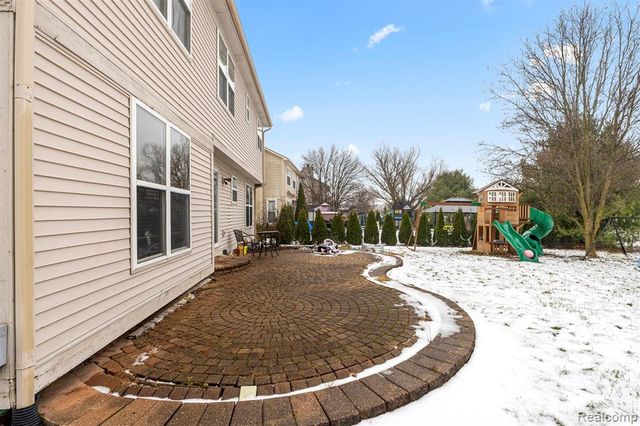 6950 Anna Drive, Van Buren, MI 48111