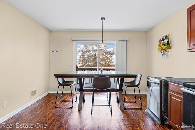 167 S Vista Drive, Auburn Hills, MI 48326