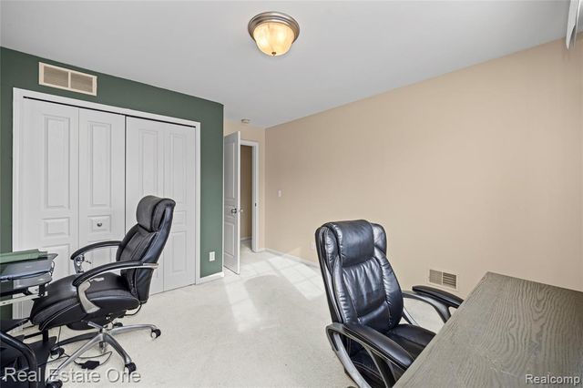 167 S Vista Drive, Auburn Hills, MI 48326