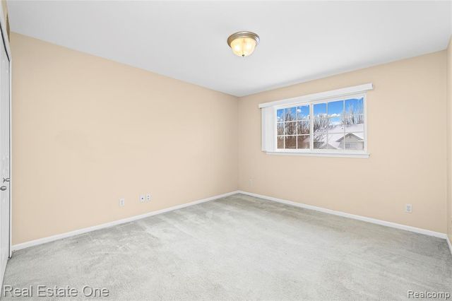 167 S Vista Drive, Auburn Hills, MI 48326