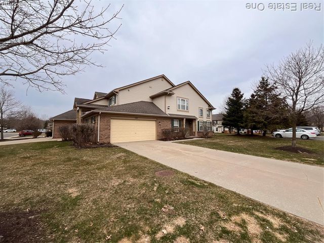 167 S Vista Drive, Auburn Hills, MI 48326