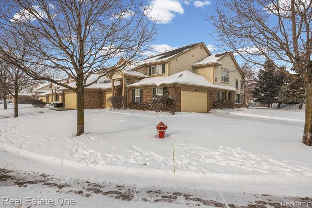 167 S Vista Drive, Auburn Hills, MI 48326