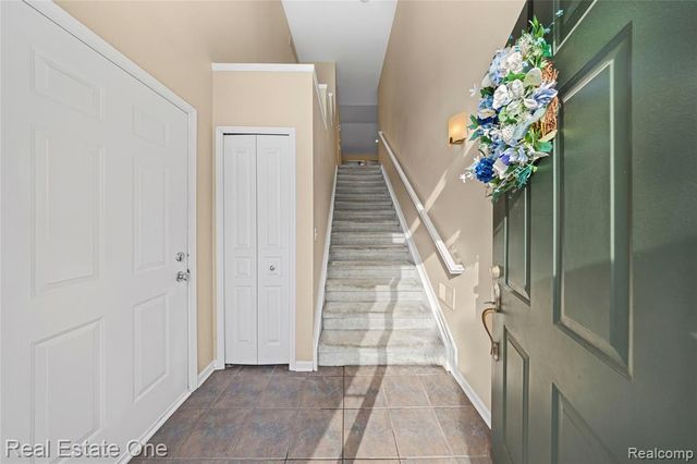 167 S Vista Drive, Auburn Hills, MI 48326