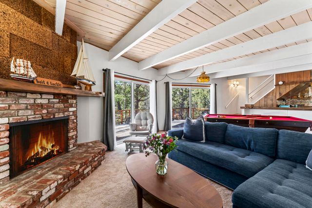 27622 W Shore Road, Lake Arrowhead, CA 92352