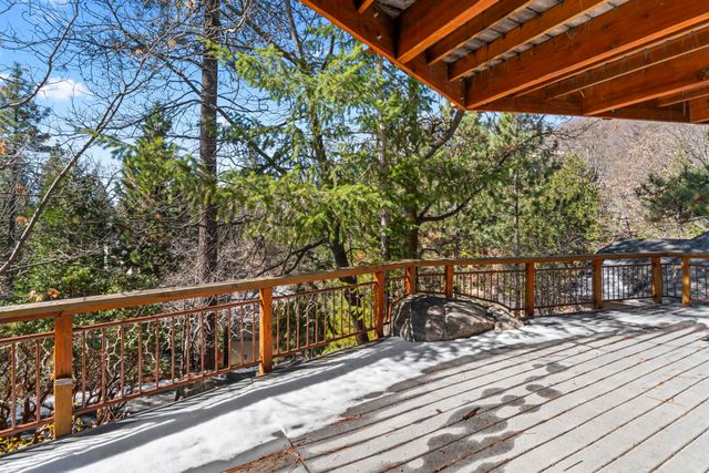 27622 W Shore Road, Lake Arrowhead, CA 92352