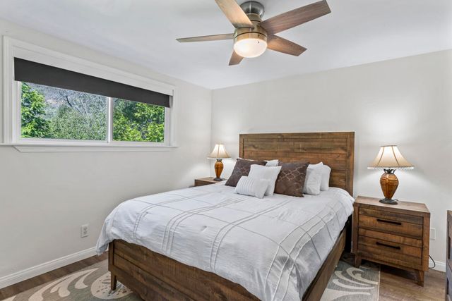 27622 W Shore Road, Lake Arrowhead, CA 92352