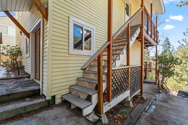 27622 W Shore Road, Lake Arrowhead, CA 92352