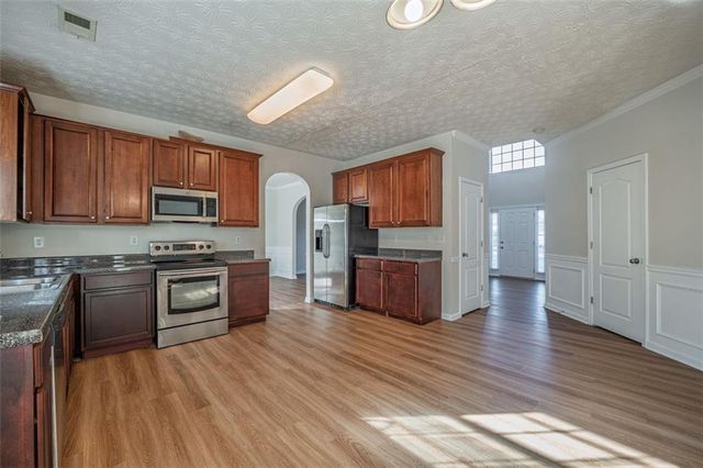 3017 BELLINGHAM Way, Lithia Springs, GA 30122