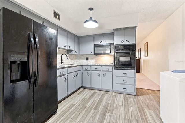 2431 FRANCISCAN DRIVE 53, Clearwater, FL 33763