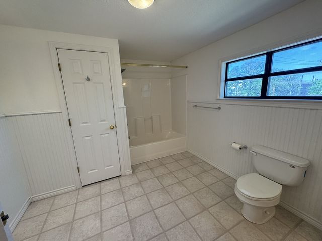 1272 W Mcneill Street, Stephenville, TX 76401