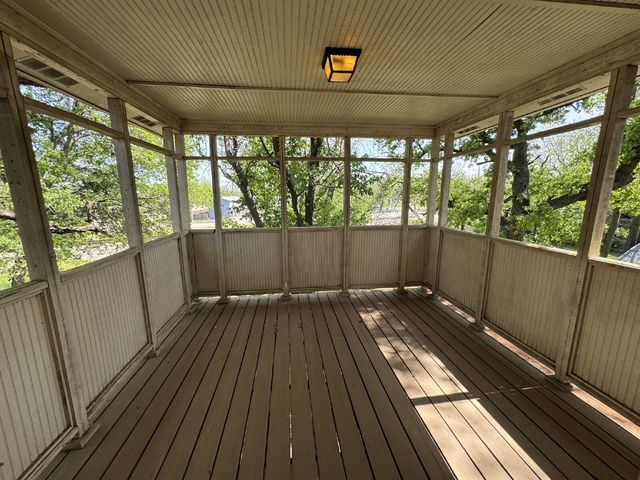 1272 W Mcneill Street, Stephenville, TX 76401