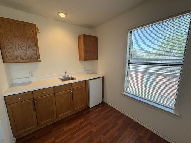 1272 W Mcneill Street, Stephenville, TX 76401