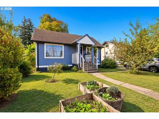4420 Ne SUMNER St, Portland, OR 97218