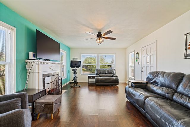 3651 Lawnview St, Corpus Christi, TX 78411