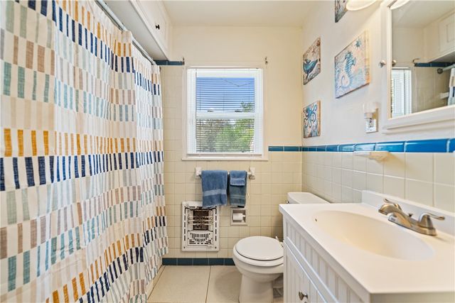 3651 Lawnview St, Corpus Christi, TX 78411