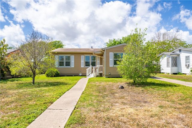 3651 Lawnview St, Corpus Christi, TX 78411