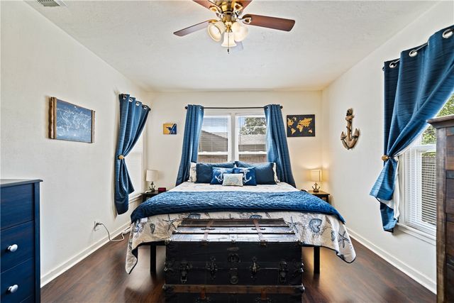 3651 Lawnview St, Corpus Christi, TX 78411