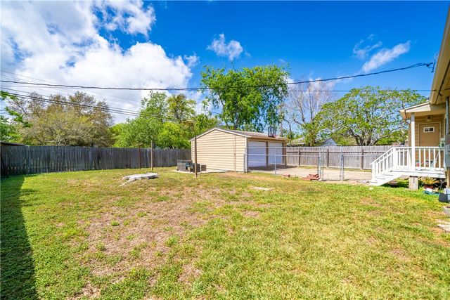 3651 Lawnview St, Corpus Christi, TX 78411