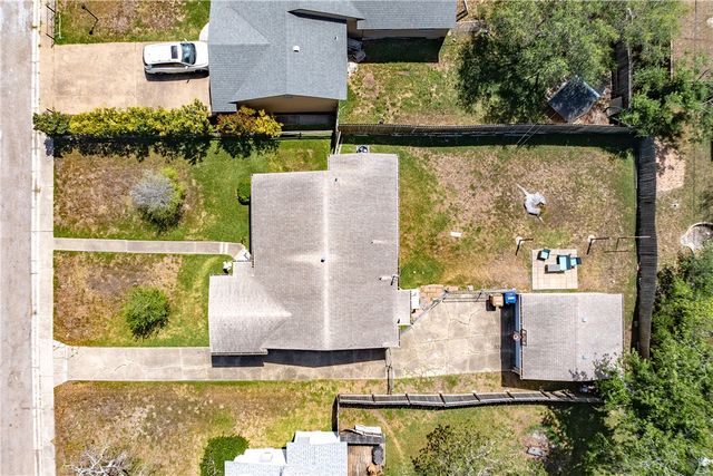 3651 Lawnview St, Corpus Christi, TX 78411