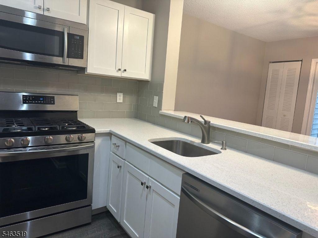 1027 Edpas Rd, New Brunswick City, NJ 08901 — photo 5