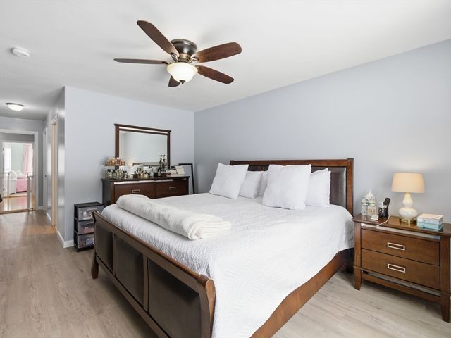 114 Richard Rd 8, Leominster, MA 01453