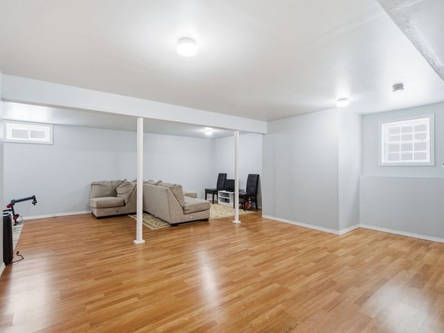 114 Richard Rd 8, Leominster, MA 01453