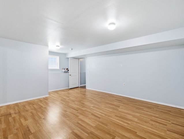 114 Richard Rd 8, Leominster, MA 01453