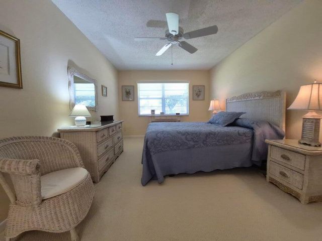 910 South Drive A, Delray Beach, FL 33445
