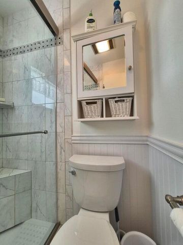 910 South Drive A, Delray Beach, FL 33445