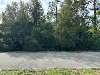 7768 SPANER Road, Jacksonville, FL 32256