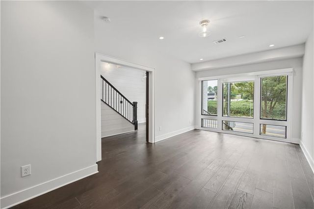2528 Appleden Place 9, Atlanta, GA 30319