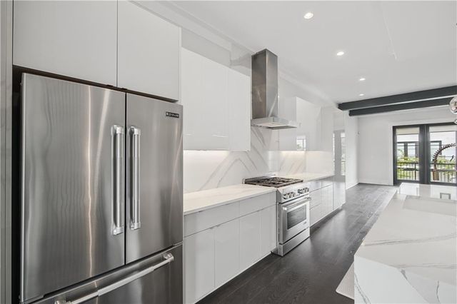 2528 Appleden Place 9, Atlanta, GA 30319